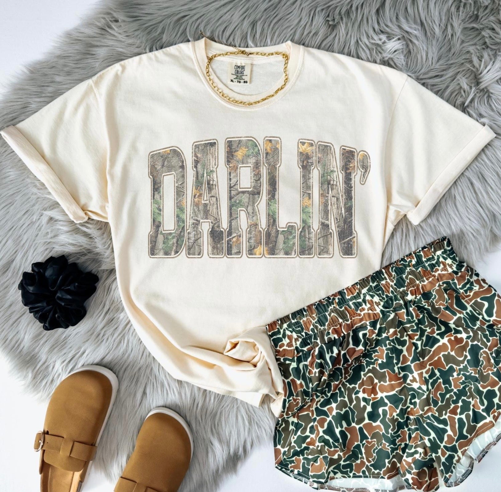 DARLIN’ COMFORT COLOR TEE